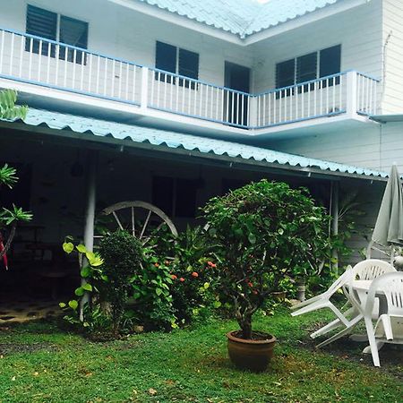 P.California Inter Hostel Nangrong Kültér fotó