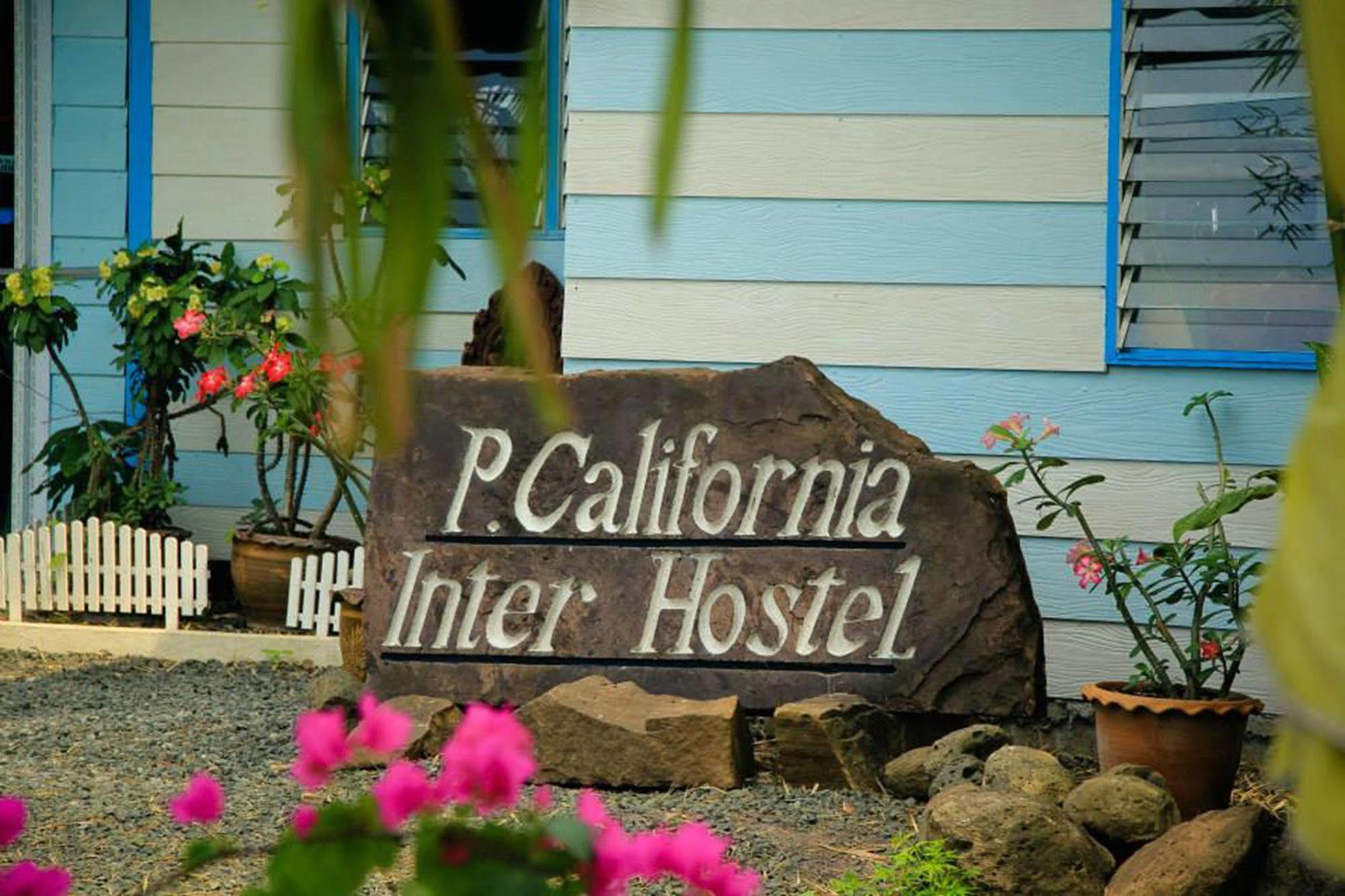 P.California Inter Hostel Nangrong Kültér fotó